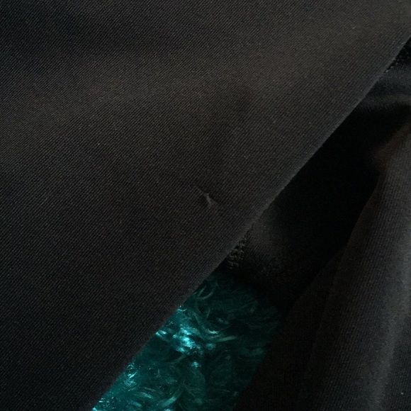 New Balance black Capris leggings - Picture 6 of 8